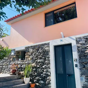 https://cozy-house.madeira-islandshotels.com